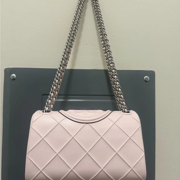 FLEMING SOFT SMALL CONVERTIBLE SHOULDER BAG - Picture 4 of 7